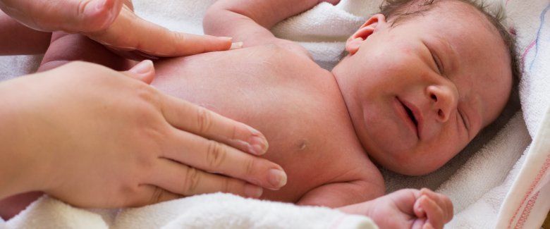 Reflusso gastroesofageo nel neonato: soluzioni  